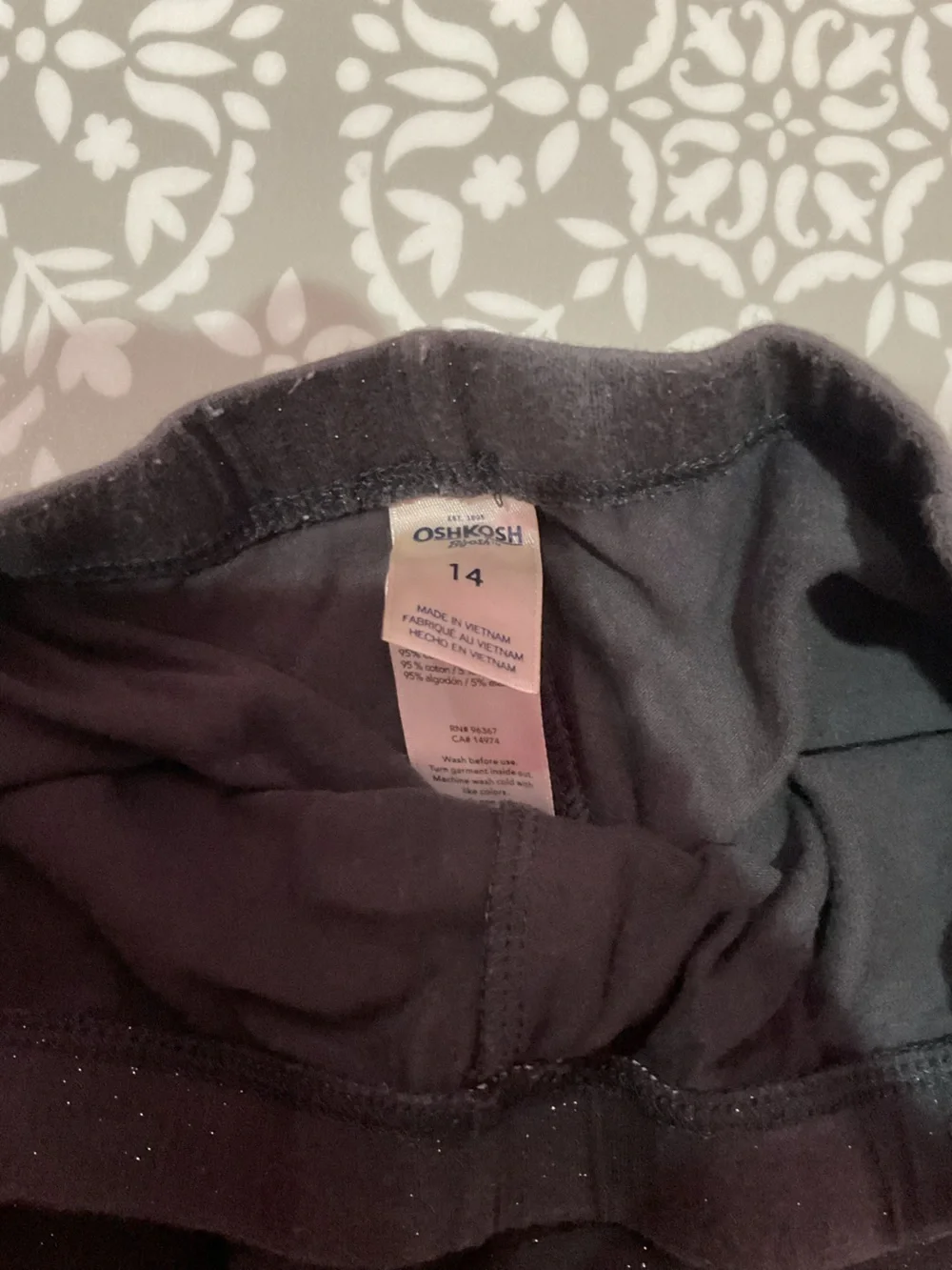 OshKosh B’gosh Girls Black Glitter Leggings Size 14 Good Condition
